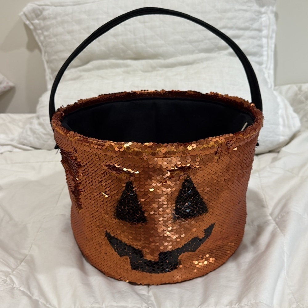 TM Kids Designs Orange Pumpkin - Canvas/ sequined Halloween Candy Basket